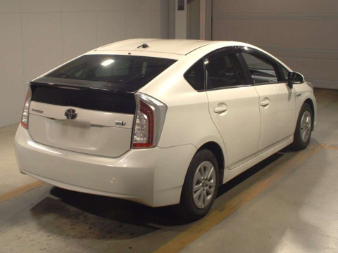 2014 Toyota Prius ZVW30[1]