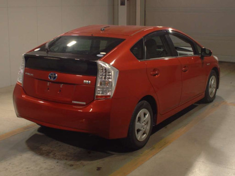 2010 Toyota Prius ZVW30[1]