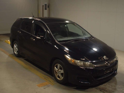 2010 Honda Stream RN6[2]