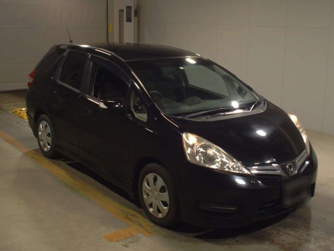 2011 Honda Fit Shuttle GG7[2]