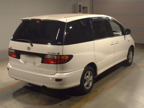 2002 Toyota Estima ACR30W[1]