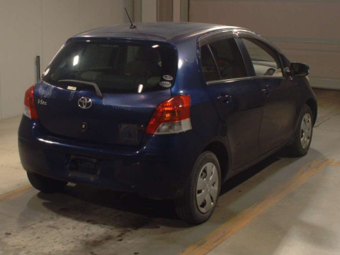 2008 Toyota Vitz SCP90[1]