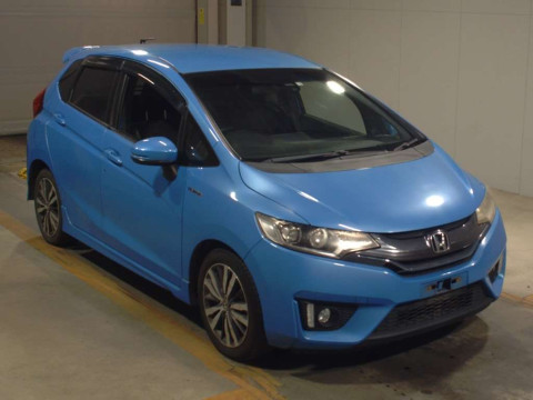 2014 Honda Fit Hybrid GP5[2]