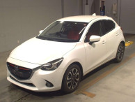 2015 Mazda Demio