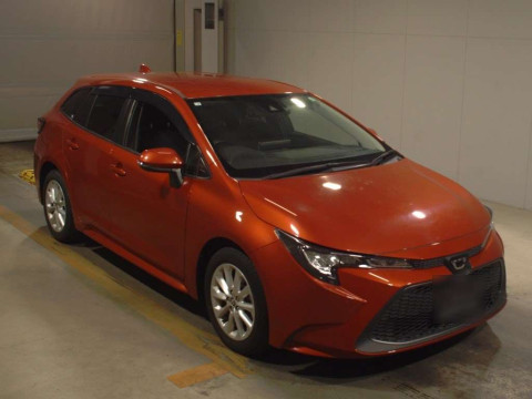 2020 Toyota Corolla Touring Wagon ZRE212W[2]