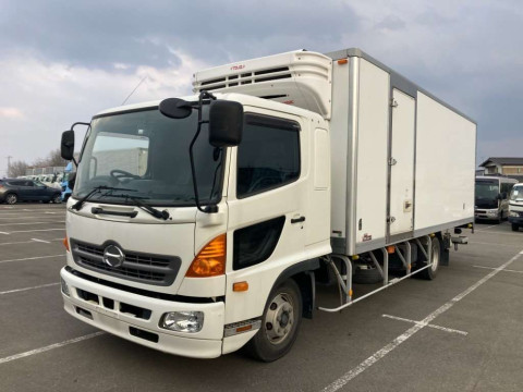 2017 Hino RANGER FD9JLAA[0]