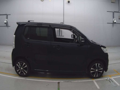 2013 Suzuki WAGON R STINGRAY MH34S[2]