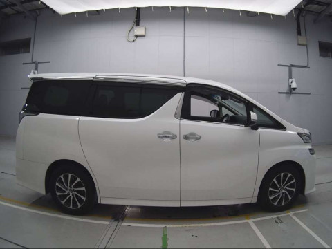 2015 Toyota Vellfire AGH30W[2]