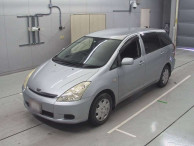 2004 Toyota Wish