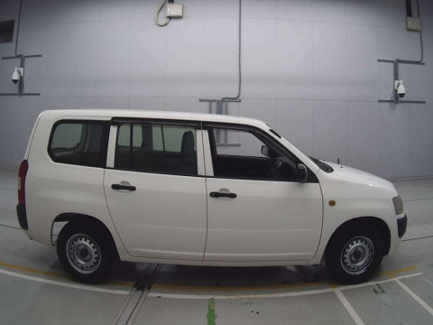 2011 Toyota Probox Van NCP50V[2]