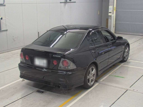 2004 Toyota Altezza SXE10[1]