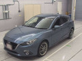 2013 Mazda Axela Sport