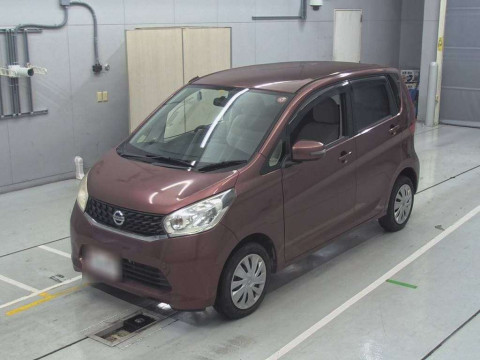 2014 Nissan DAYZ B21W[0]