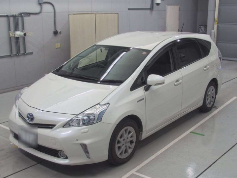 2012 Toyota Prius alpha ZVW41W[0]