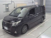 2016 Toyota Noah