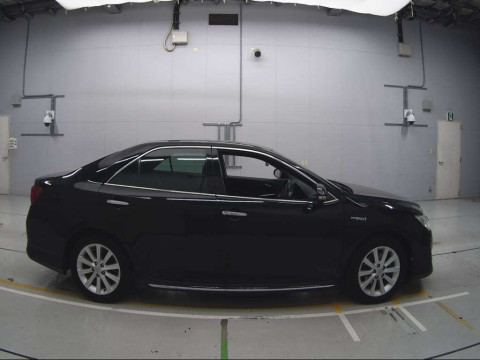 2014 Toyota Camry AVV50[2]