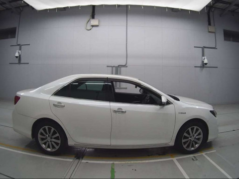 2013 Toyota Camry AVV50[2]