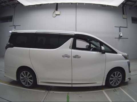 2020 Toyota Vellfire AGH30W[2]