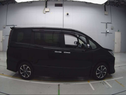 2020 Toyota Noah ZRR80W[2]