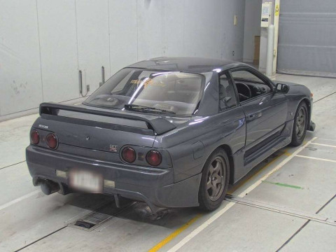 1992 Nissan Skyline BNR32[1]