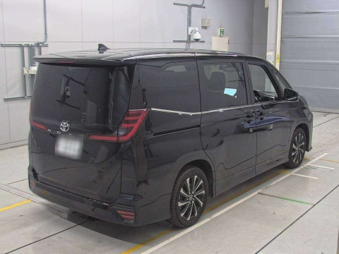 2022 Toyota Noah MZRA90W[1]