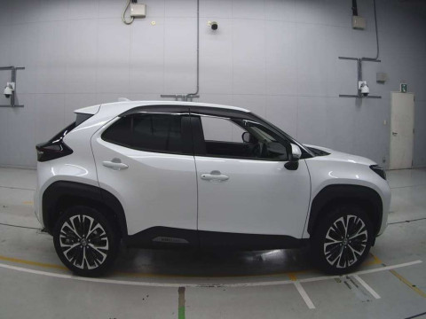 2024 Toyota YARIS CROSS MXPJ10[2]