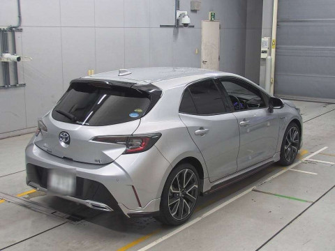 2018 Toyota Corolla Sports ZWE211H[1]