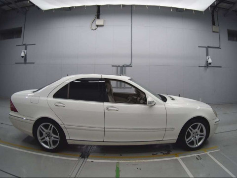 2005 Mercedes Benz S-Class 220067[2]