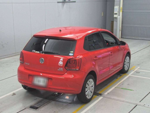 2013 Volkswagen Polo 6RCBZ[1]