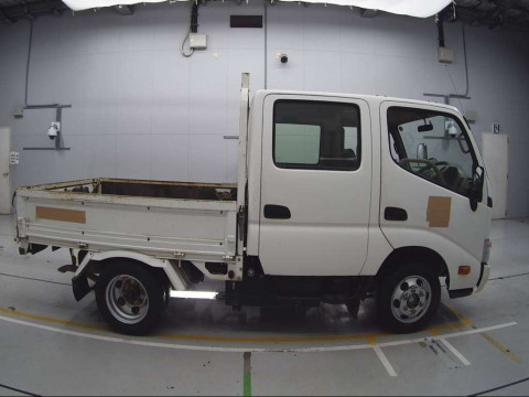 2012 Toyota Dyna Truck KDY231[2]