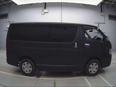 2007 Toyota Hiace Van KDH200V[2]