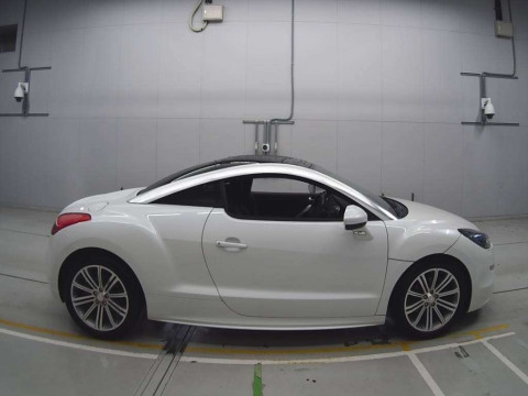 2013 Peugeot RCZ T7R5F02[2]