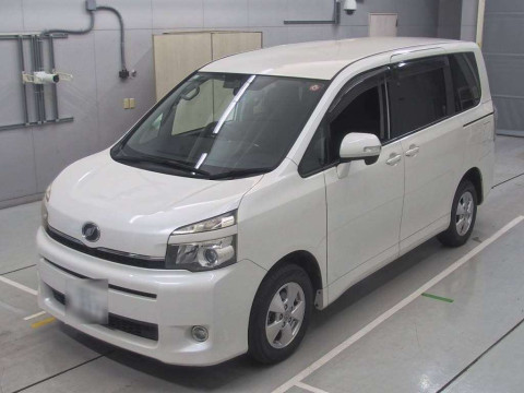 2010 Toyota Voxy ZRR75G[0]