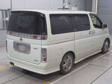 2003 Nissan Elgrand E51[1]