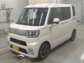 2016 Daihatsu Wake