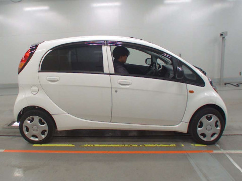 2012 Mitsubishi I-Miev HA3W[2]