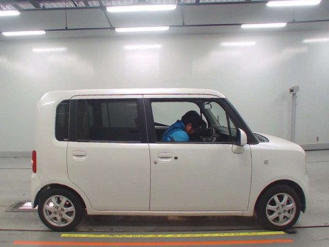 2012 Daihatsu Move Conte L575S[2]