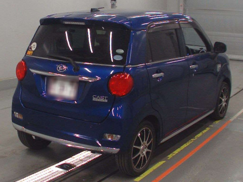 2016 Daihatsu Cast LA260S[1]