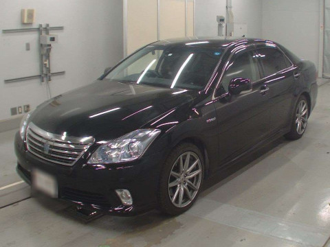 2011 Toyota Crown Hybrid GWS204[0]