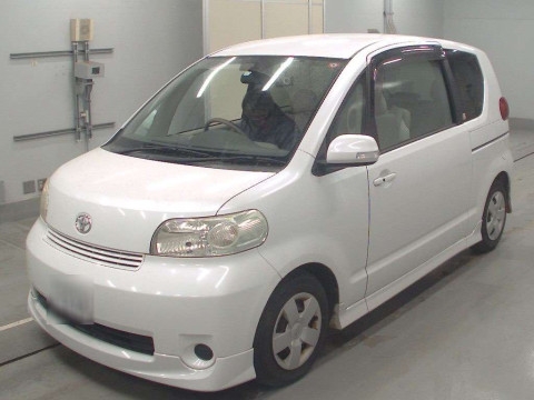 2011 Toyota Porte NNP10[0]