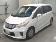 2014 Honda Freed hybrid