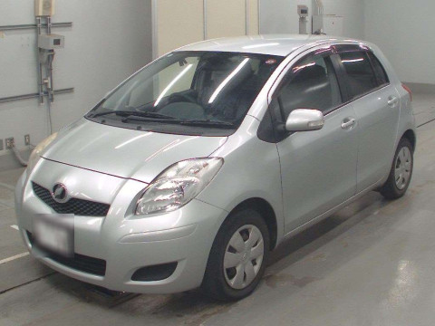 2008 Toyota Vitz SCP90[0]