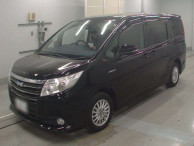 2014 Toyota Noah