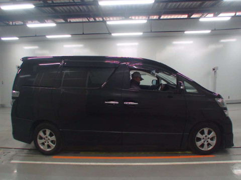 2009 Toyota Vellfire ANH20W[2]