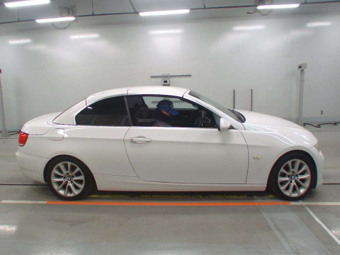 2010 BMW 3 Series WL35[2]