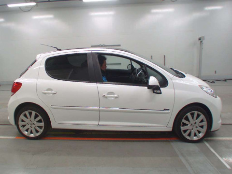 2011 Peugeot 207 A75F01[2]