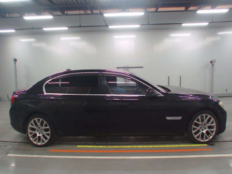 2010 BMW 7 Series KB44[2]