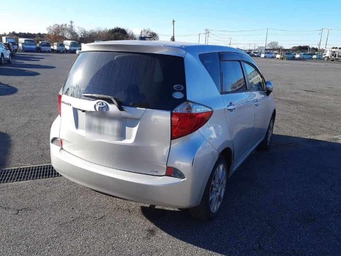 2011 Toyota Ractis NCP125[1]