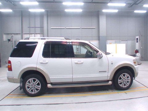 2007 Ford Explorer 1FMWU74[2]