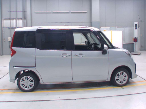 2022 Toyota Roomy M900A[2]